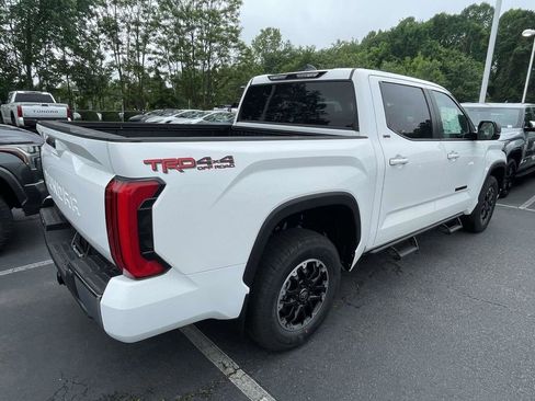 New 2026 Toyota Tundra SR5 AWD/4WD image 12