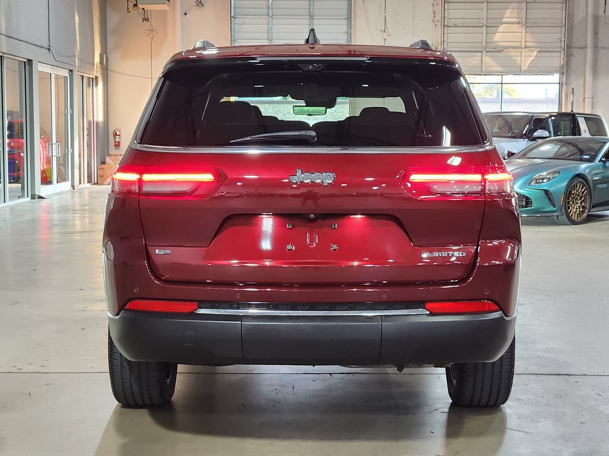 Used 2023 Jeep Grand Cherokee L Limited w/ Luxury Tech Group II RWD image 10