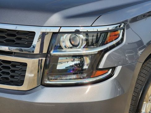 Used 2019 Chevrolet Tahoe LS w/ All-Season Package RWD image 9