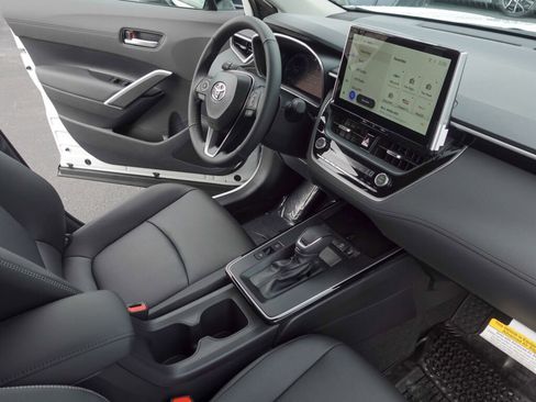 New 2026 Toyota Corolla Cross XLE image 13