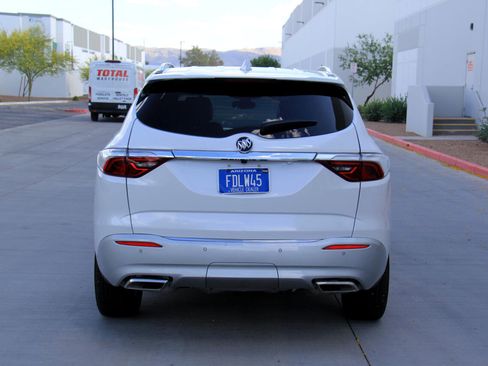 Used 2024 Buick Enclave Essence w/ Experience Buick Package image 6