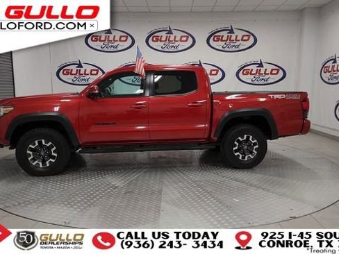 Used 2019 Toyota Tacoma TRD Off-Road image 5