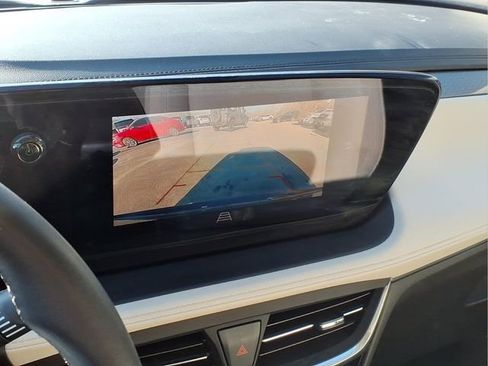 Used 2024 Buick Encore GX Sport Touring image 22