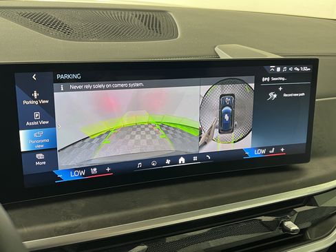 Used 2025 BMW X5 xDrive50e w/ M Sport Package image 29