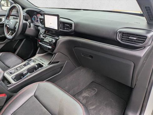 Certified 2022 Ford Explorer ST-Line image 23