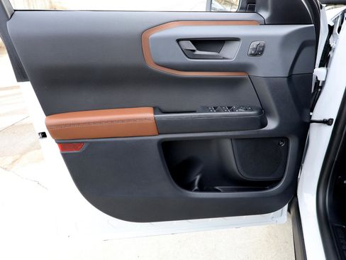 Used 2024 Ford Bronco Sport Outer Banks w/ Tech Package image 35