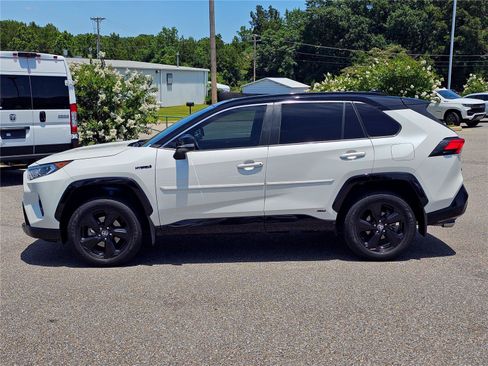 Used 2021 Toyota RAV4 XSE w/ XSE Grade Weather Package AWD/4WD image 14
