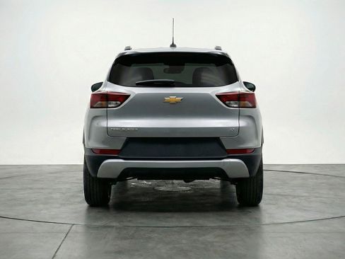 Used 2025 Chevrolet TrailBlazer LT image 7