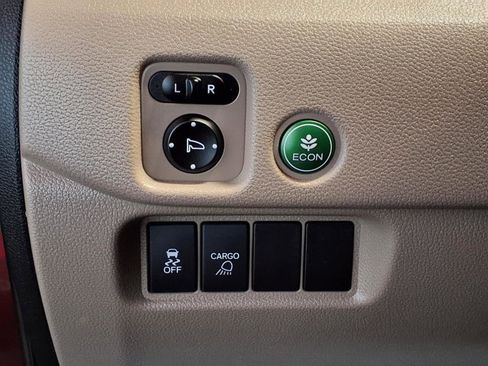 Used 2018 Honda Ridgeline RTL-T image 18