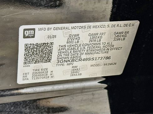 Used 2025 Chevrolet Blazer LT FWD image 12