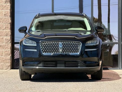 Used 2021 Lincoln Corsair FWD w/ Premium Package image 20