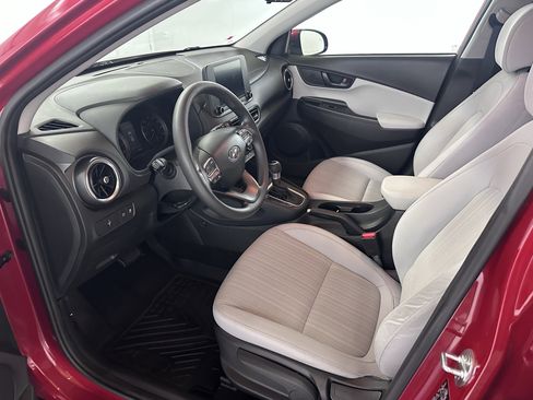 Used 2022 Hyundai Kona SEL image 34