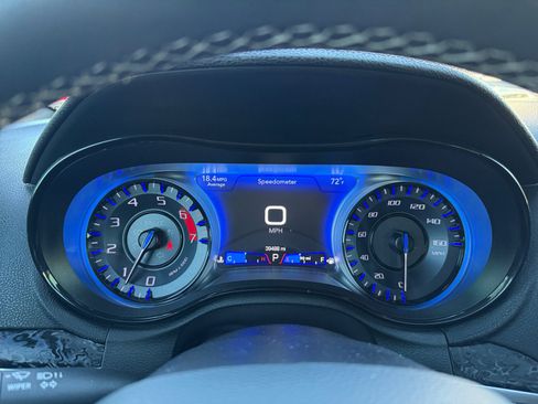 Used 2022 Chrysler 300 S image 18