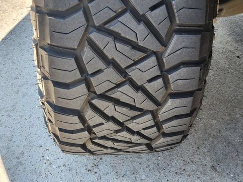 Used 2022 GMC Sierra 2500 AT4 w/ Gooseneck/5TH Wheel Package AWD/4WD image 11