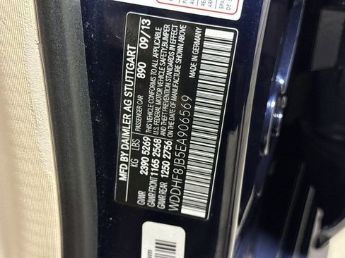 Used 2014 Mercedes-Benz E 350 4MATIC Sedan image 29