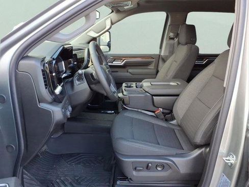 New 2026 Chevrolet Silverado 2500 LT w/ Trail Boss Package image 18