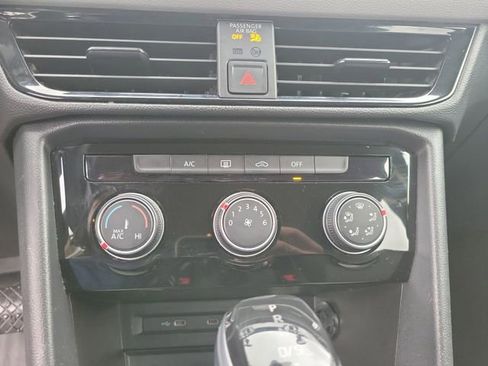 Used 2023 Volkswagen Taos S image 27