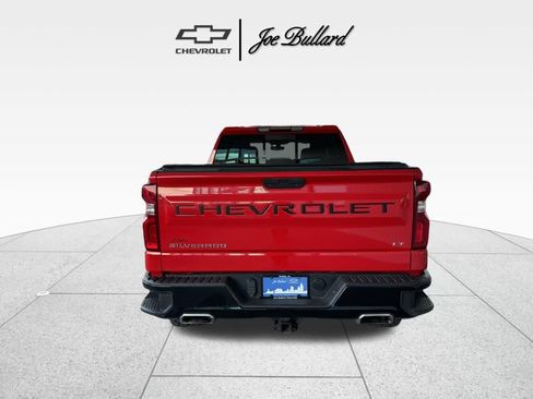 Used 2021 Chevrolet Silverado 1500 LT Trail Boss w/ Convenience Package II image 8