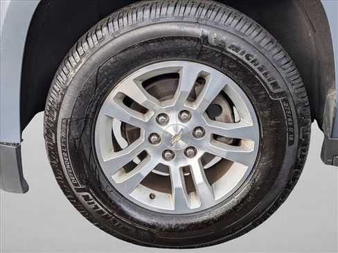 Used 2016 Chevrolet Suburban LT AWD/4WD image 25