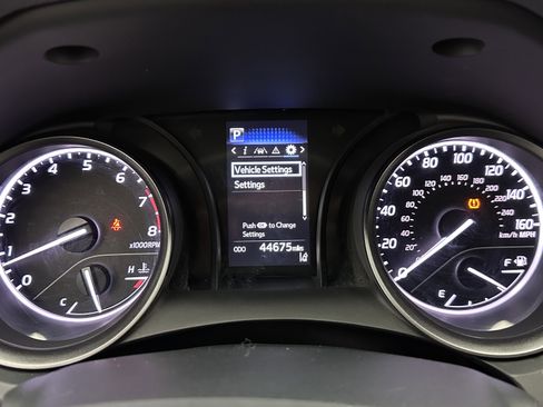 Used 2024 Toyota Camry SE image 18