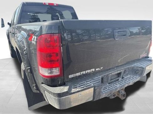 Used 2013 GMC Sierra 2500 SLT w/ SLT Convenience Package image 21