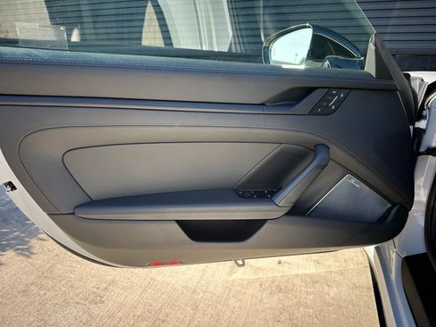 Certified 2025 Porsche 911 Carrera GTS RWD image 19