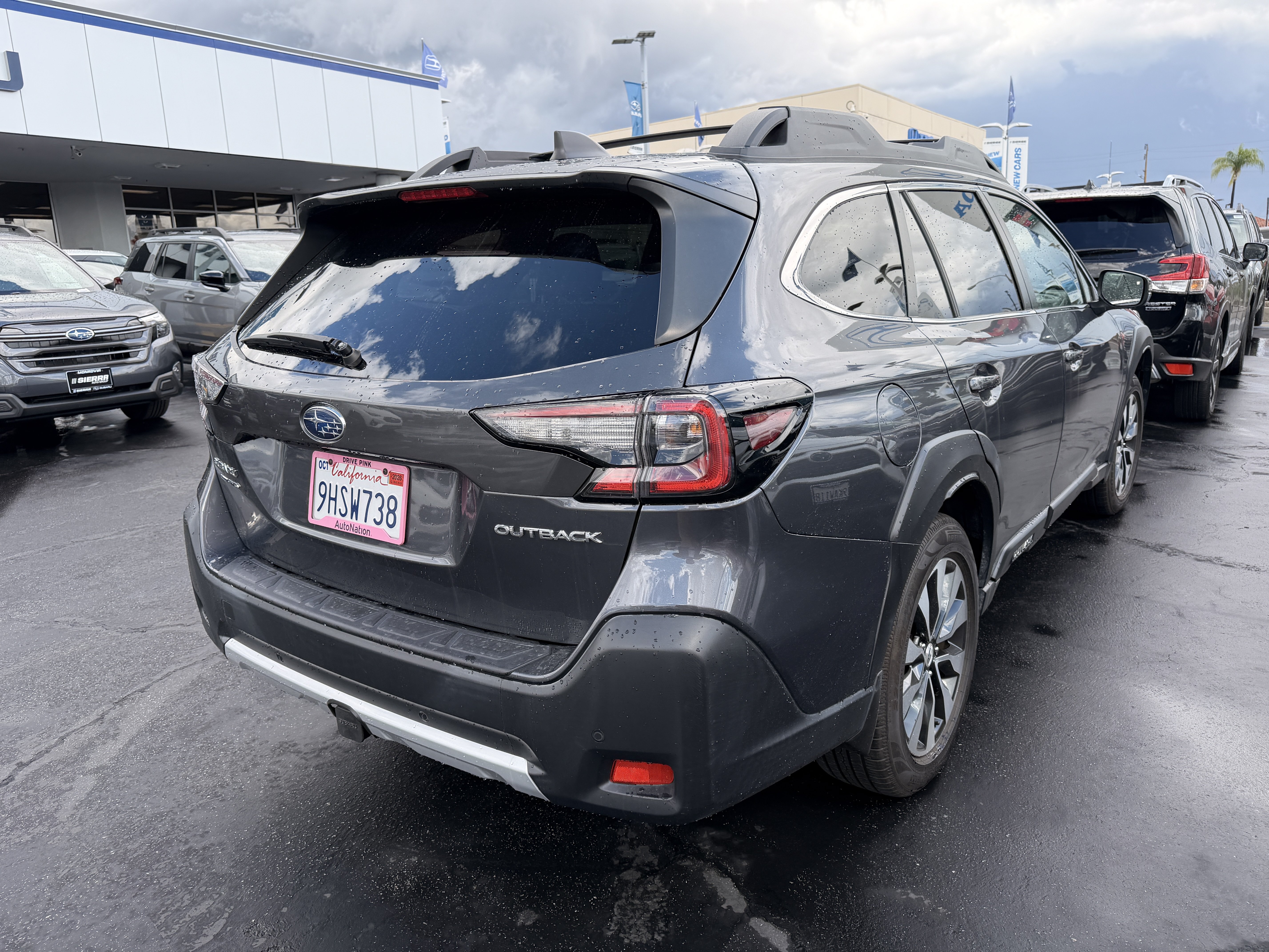 Used 2024 Subaru Outback Limited AWD/4WD image 3