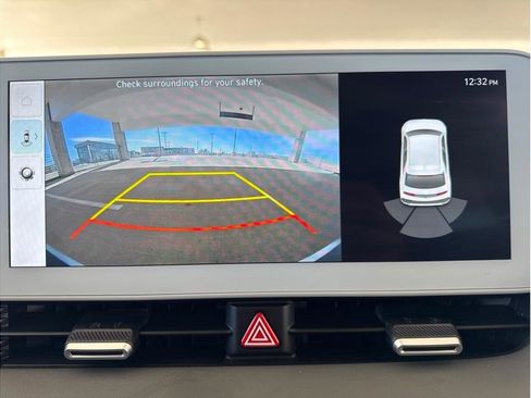 Used 2024 Hyundai Ioniq 5 SE image 25