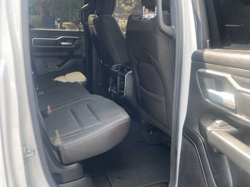 Used 2022 RAM 1500 Big Horn w/ Night Edition RWD image 11
