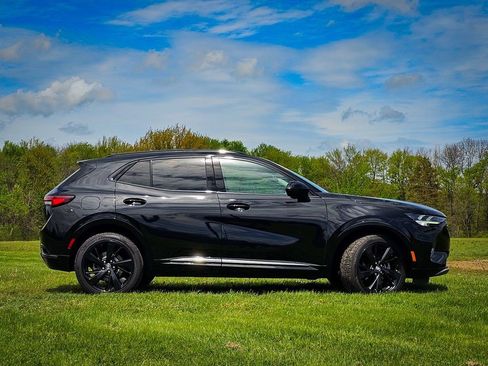 Certified 2023 Buick Envision Essence w/ Sport Touring Package AWD/4WD image 2