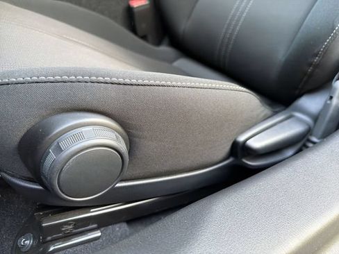 Used 2025 MAZDA MX-5 Miata Sport RWD image 12