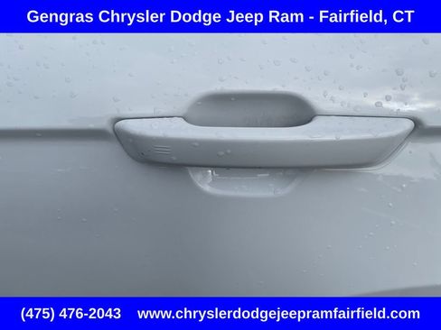 Certified 2023 Jeep Grand Cherokee Limited w/ Luxury Tech Group II AWD/4WD image 34