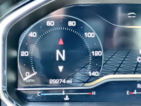 Certified 2022 GMC Sierra 1500 SLT w/ SLT Premium Plus Package image 12