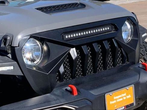 Certified 2023 Jeep Gladiator Mojave w/ Trailer Tow Package AWD/4WD image 25