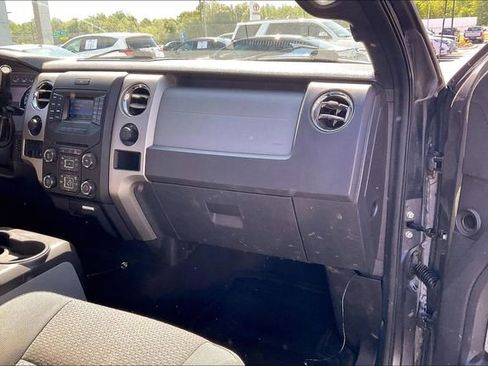 Used 2013 Ford F150 XLT w/ Luxury Equipment Group image 16