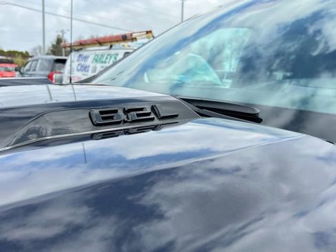 Certified 2023 Chevrolet Silverado 1500 ZR2 w/ Technology Package image 18