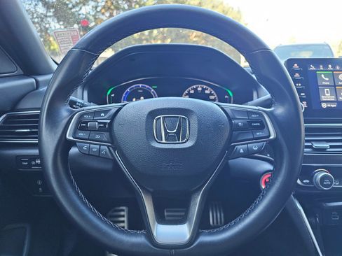 Used 2022 Honda Accord Sport image 24