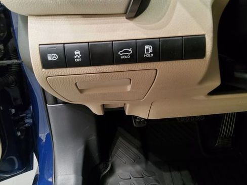 Used 2023 Toyota Camry LE FWD image 18