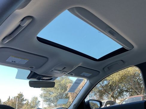 New 2026 Nissan Sentra SL w/ Floor Mat Package image 18