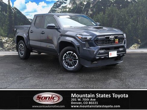 Certified 2025 Toyota Tacoma TRD Sport image 1