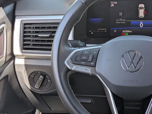 Used 2023 Volkswagen Atlas Cross Sport SE image 20