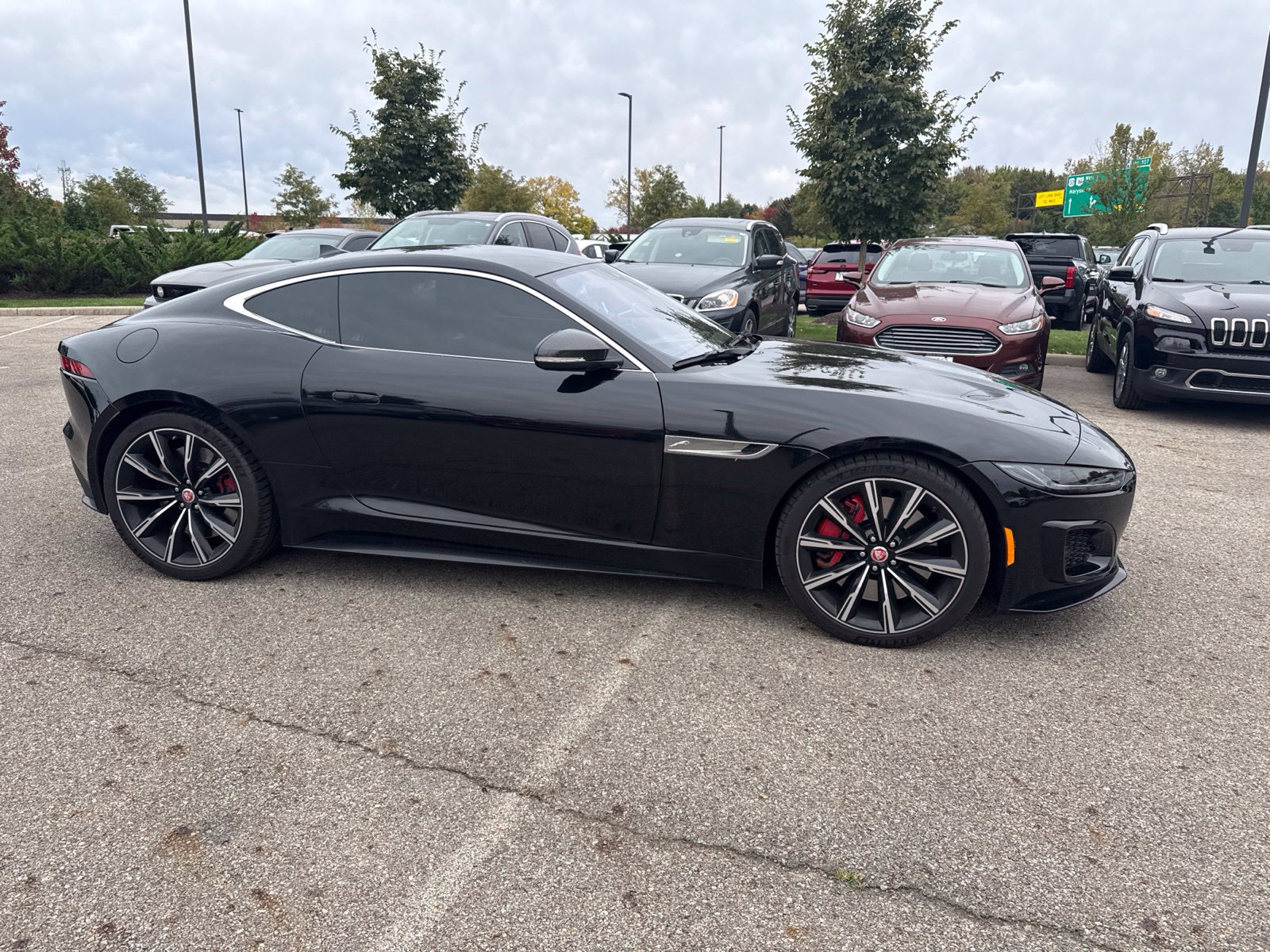 Used 2021 Jaguar F-TYPE R AWD/4WD image 4