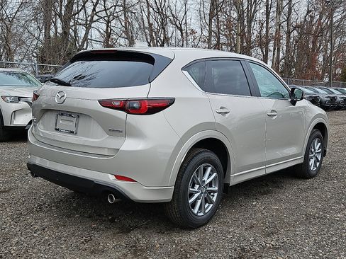 New 2025 MAZDA CX-5 AWD 2.5 S w/ Preferred Package image 6