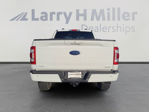 Certified 2022 Ford F150 Lariat w/ Equipment Group 502A High image 4