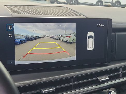 Used 2024 Hyundai Santa Fe SE FWD image 27