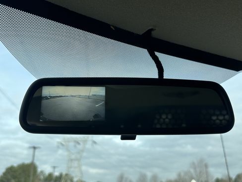 Used 2023 GMC Savana 2500 w/ Driver Convenience Package image 27