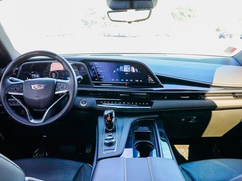 Certified 2024 Cadillac Escalade Sport w/ LPO, ONYX Package image 13