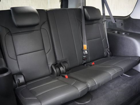 Used 2019 GMC Yukon XL SLT image 40