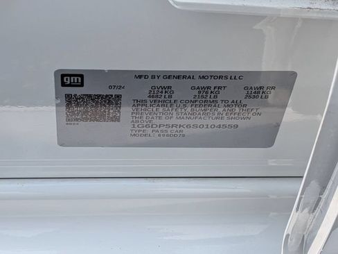 Used 2025 Cadillac CT5 Sport w/ Technology Package RWD image 41