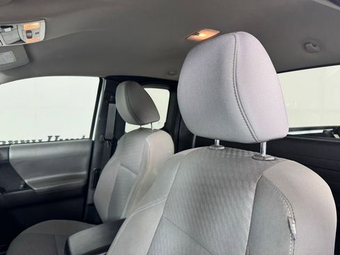 Used 2021 Toyota Tacoma SR image 11